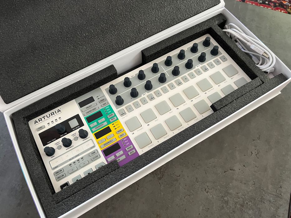 Arturia Beatstep Pro