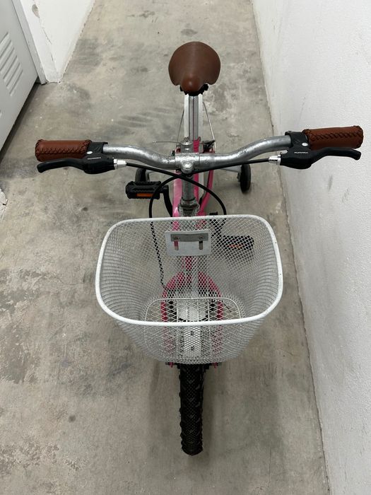 Bicicleta Infantil Urban Sweet Rosa com Cesto – Bom Estado