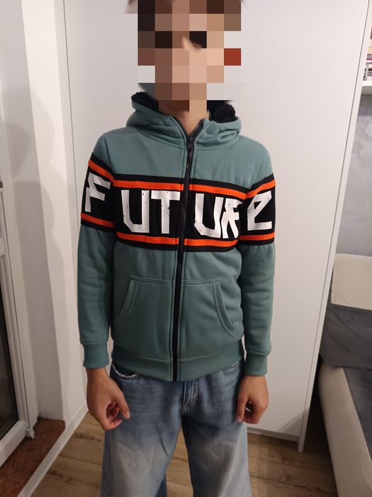 Kurtka  ( bluza) przechodnia 146-152