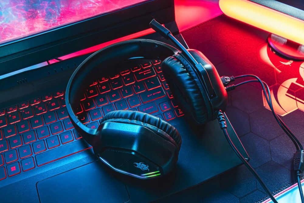 Słuchawki Gamingowe Naszuszne Z Mikrofonem Przewodowe Rgb Dla Graczy