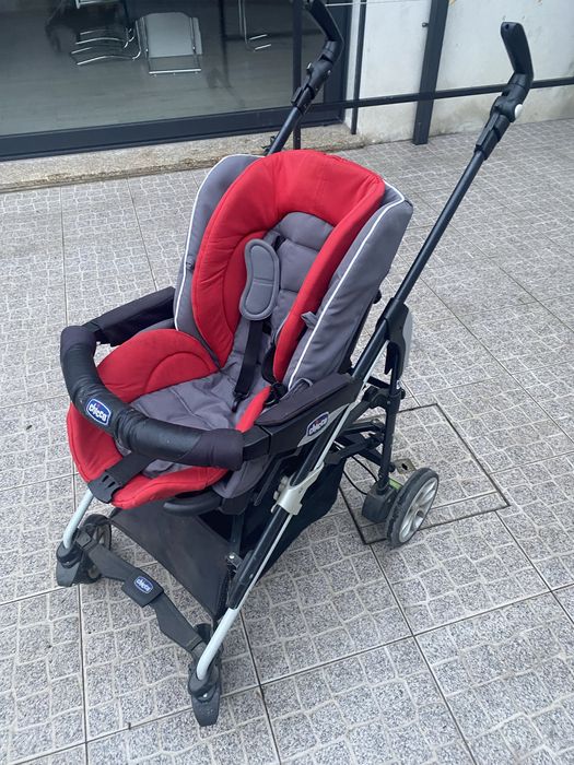 Carrinho de bébé ( chico )