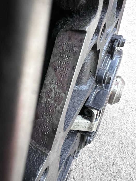 Двигун мотор двигатель BMM BMP 2.0 tdi Caddy Golf Altea Passat Superb