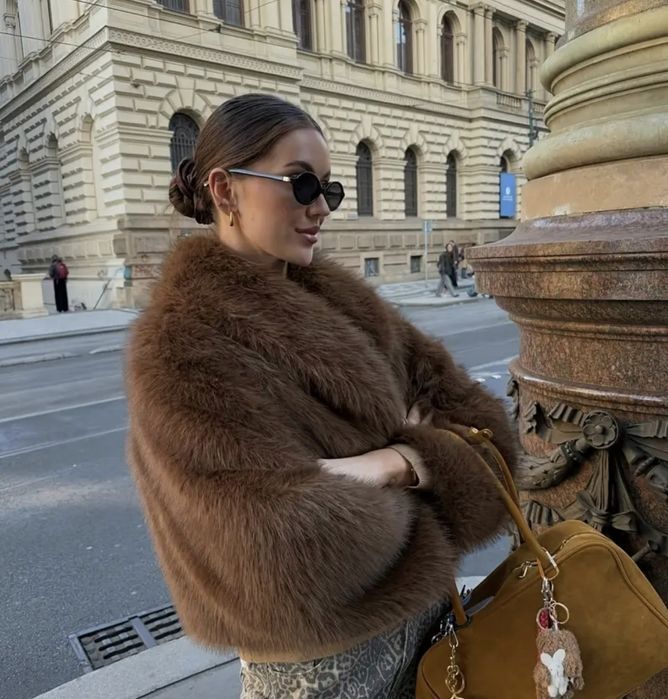 Шубка жіноча,еко шубка