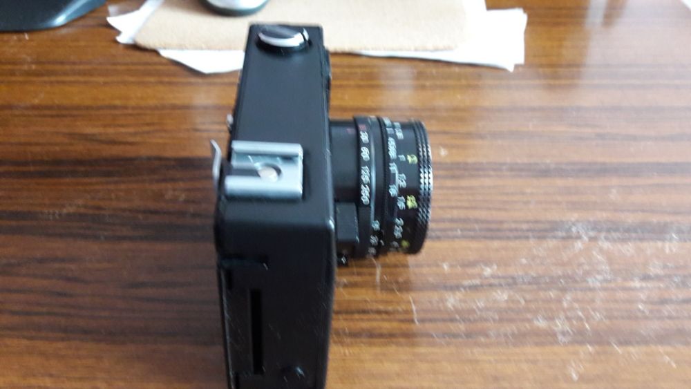 Продам плівковий фотоапарат "Оріон-ЕЕ" (СРСР) та плівку "Fujifilm".