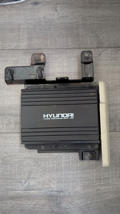 Аудіопідсилювач HYUNDAI SANTA FE CM 2006-2009 963002B800