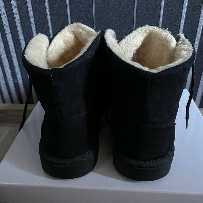 Продам осенние сапоги