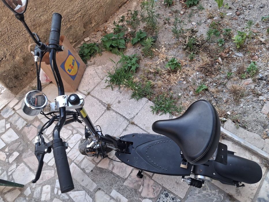 Vendo trotinete elétrica tinytom com carregador