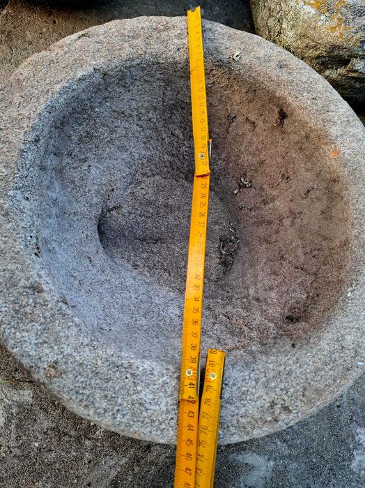 Caneiro em Pedra Antigo