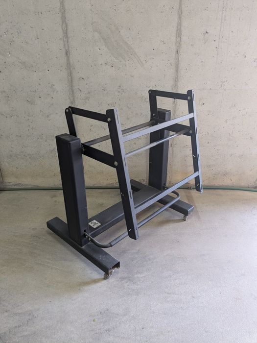 Mesa de trabalho de altura regulável, melhor oferta.