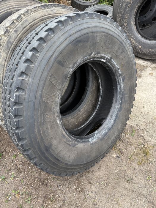 Opona 13r22.5 Pirelli FG88