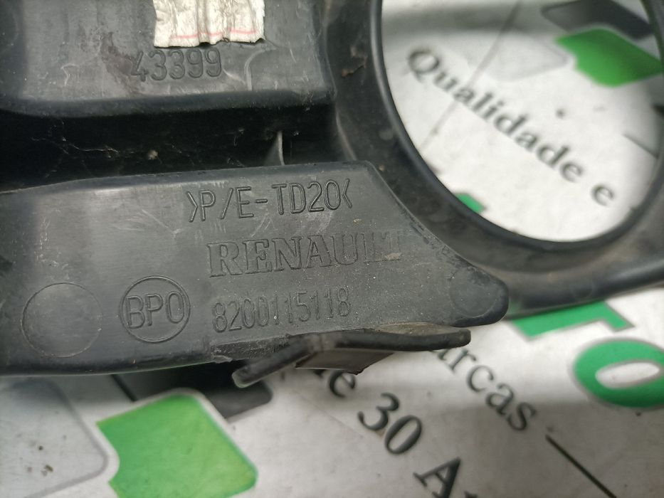 Grelha frente RENAULT Megane II (BM0/1_, CM0/1_)