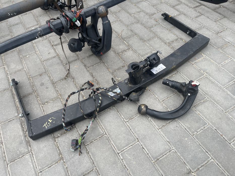 Фаркоп приципне Туран Пасат б6 фаркоп Октавія А5 Гольф 5  VW Skoda