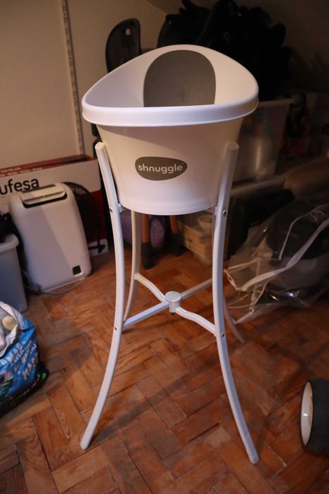 Banheira bebé Shnuggle com suporte