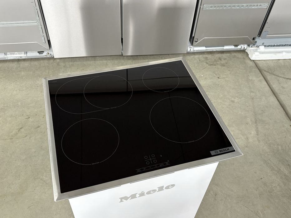 Нова Індукційна варильна поверхня Bosch PIF64RBB5E 60см