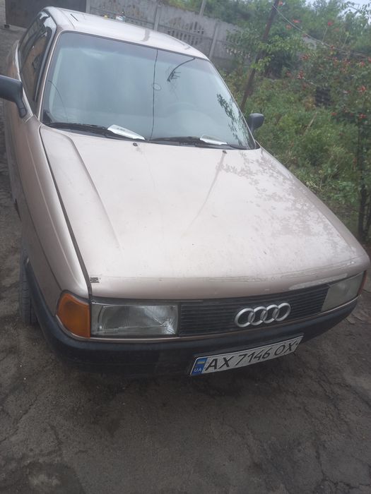 продам Ауді 80(бочька)