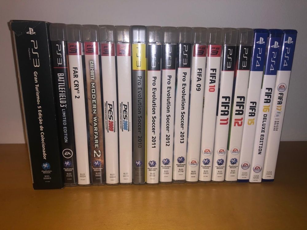 Jogo Fifa 23 ps4 Marinha Grande • OLX Portugal