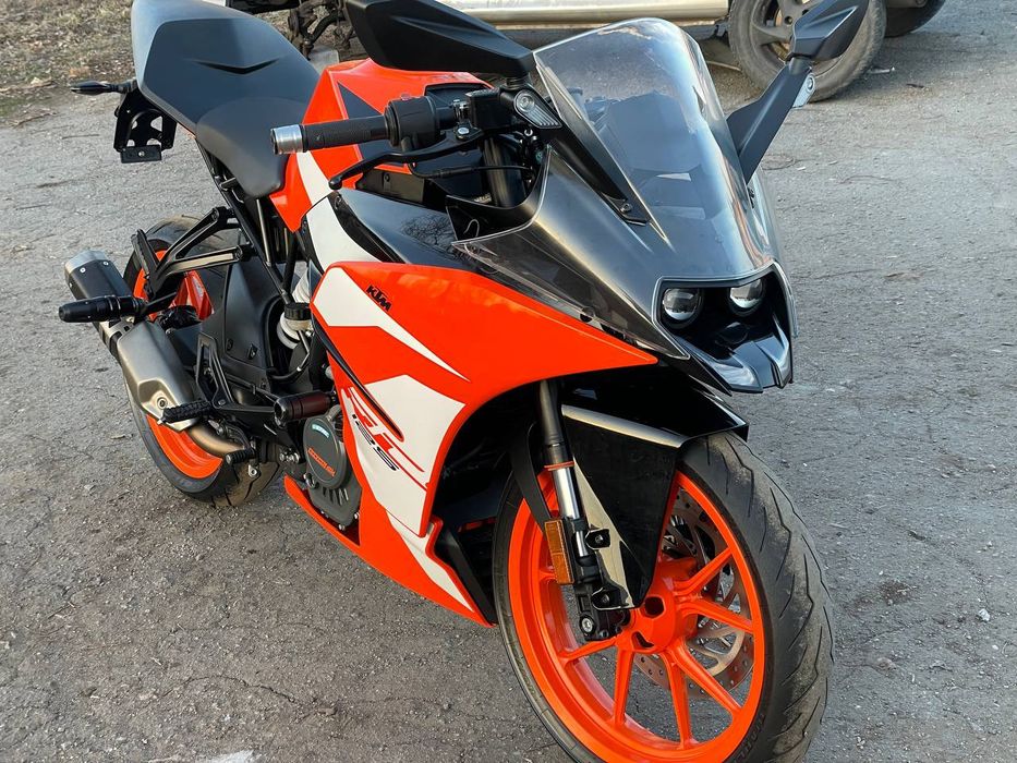Продам мотоцикл Ktm RC 125к..