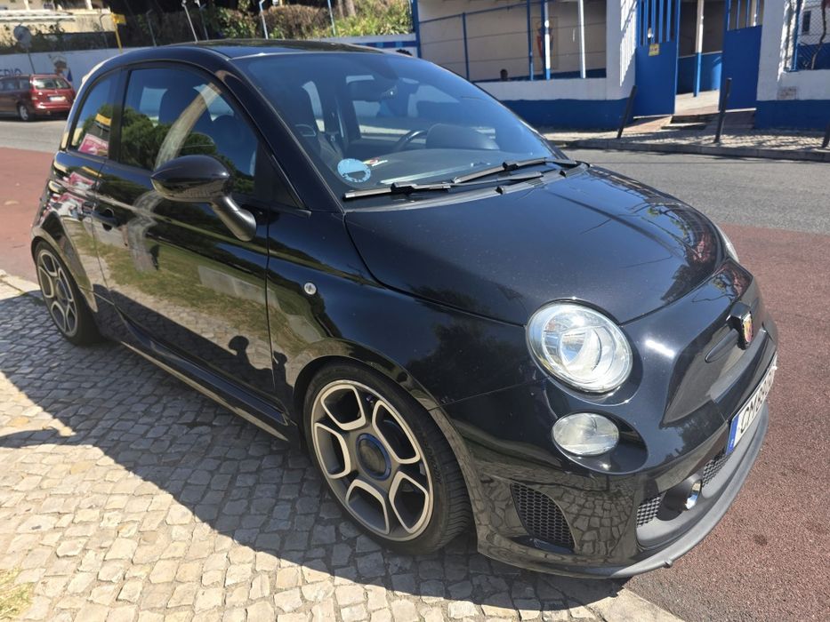 Fiat Abarth 500 – Desportivo, elegante e desportivo citadino