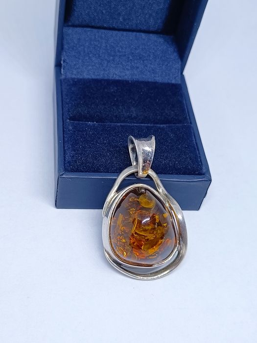 Unikatowa zawieszka ze srebra, srebro 925