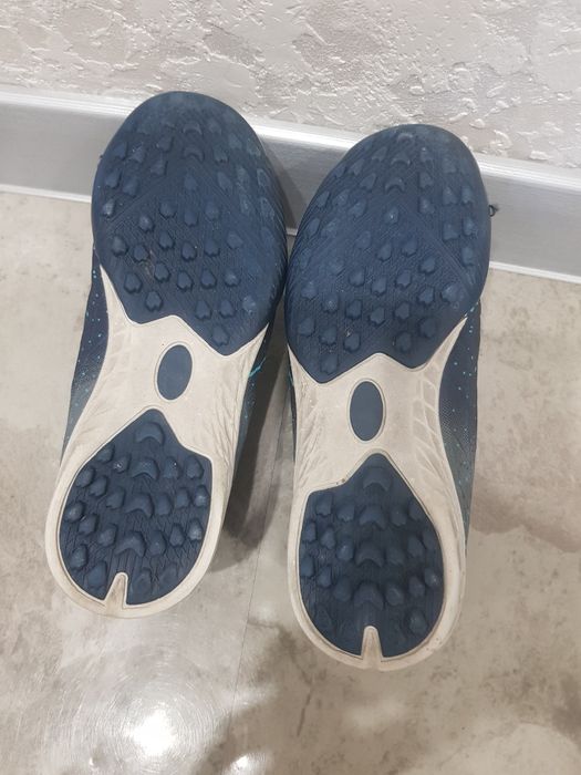 Продам футбольні бутси 36 р.