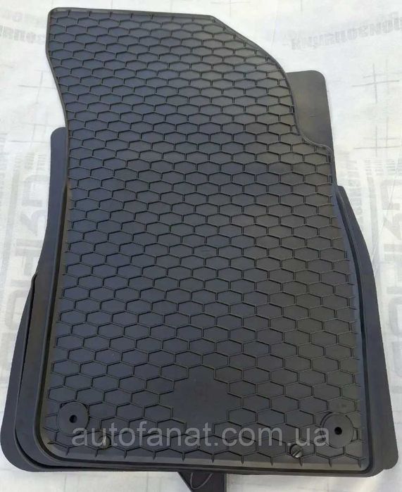 Audi Q7 (4M), Q8 | Коврики в салон Ауді | Килимки резинові, Чехія