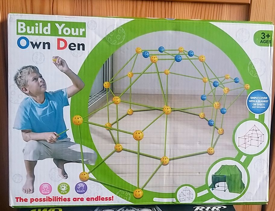 Komplet zabawek: lekarz,puzzle 3D,rybki,rzepyczepy i inne