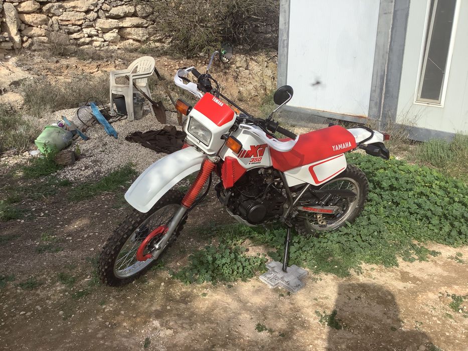 Yamaha XT 350 / Moto Clássica Trail - Estrada