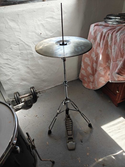 Kit de Bateria Acústica "Fame" Completa