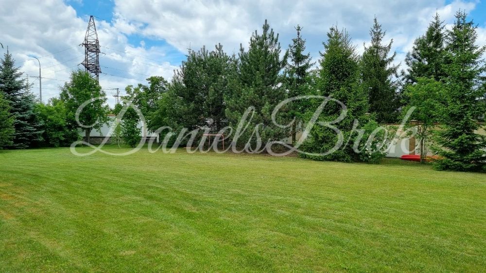 Конча Заспа Козин будинок на березі Дніпра