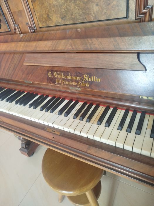 Pianino Wrocław przedwojenne