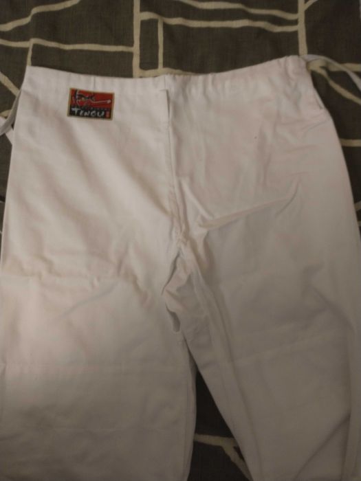 Fato (gi) para aikido Tengu tamanho M