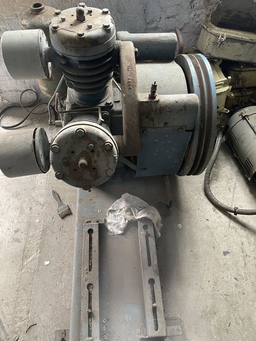 Компрессор промисловий .