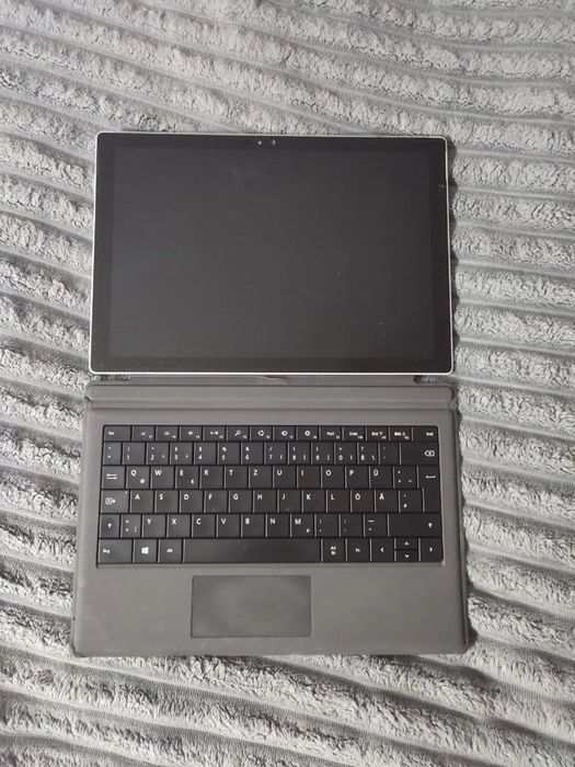 Планшет ноутбук surface pro 4 4/128 ssd