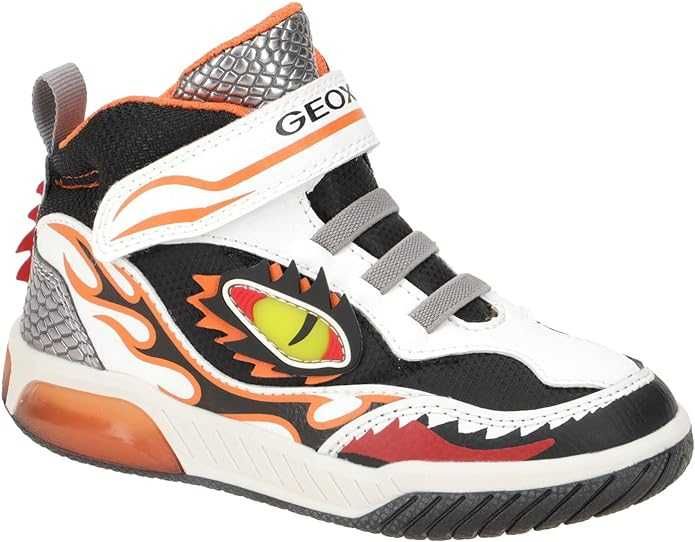 Демі черевики з вогниками Geox Inek, 36 євро