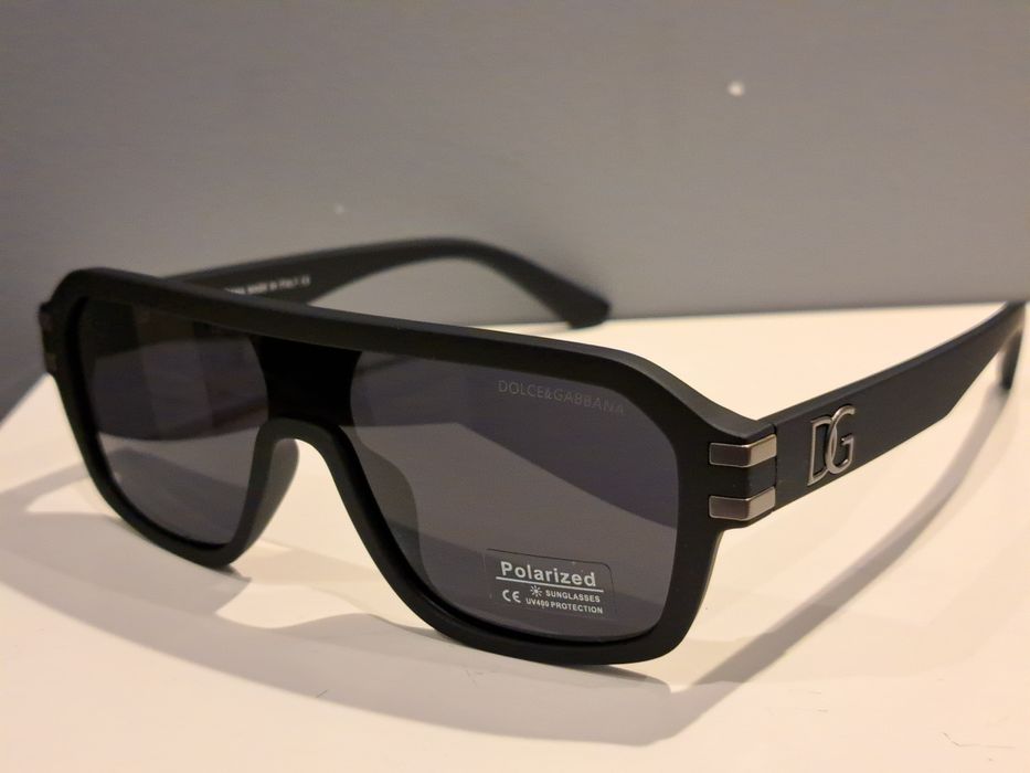DOLCE&GABBANA czarne nowe polaryzacyjne okulary przeciwsłoneczne