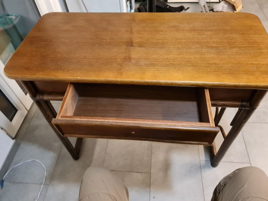 Drewniany zestaw mebli – lustro, półka, telefoniera i stolik ,oriental