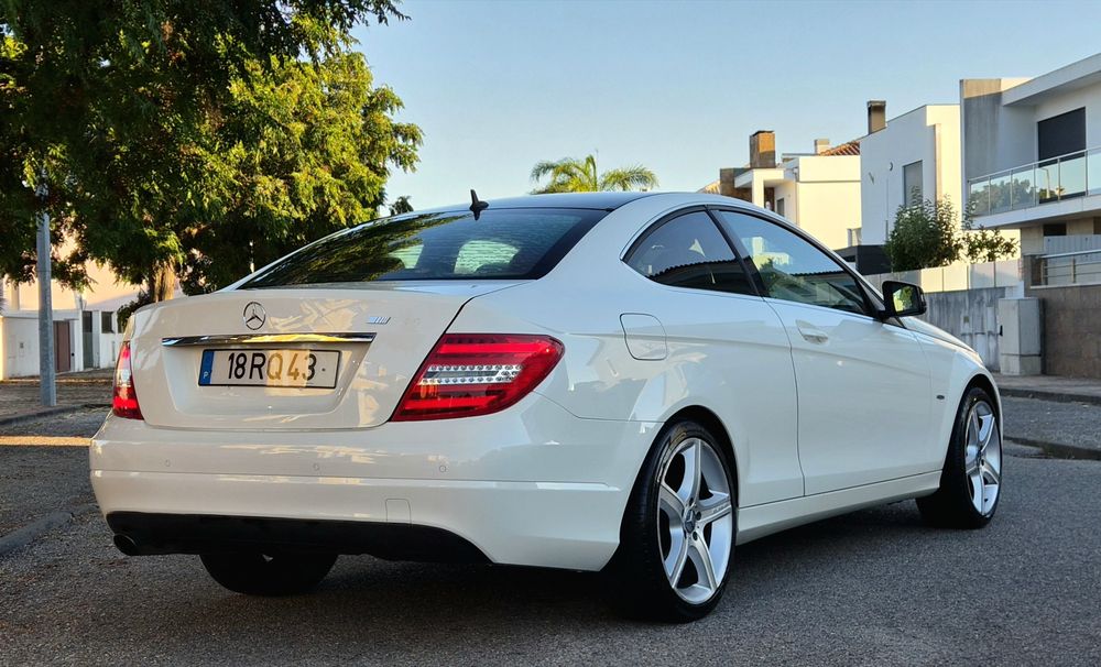 Mercedes c220 coupe 2.2 170 cv amg