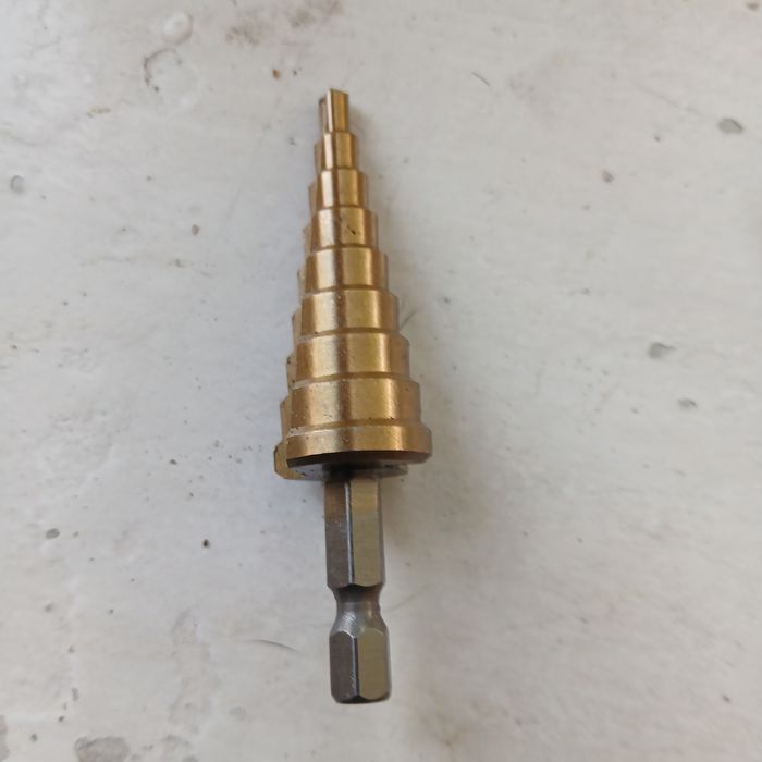 Sprzedam wiertło stożkowe stopniowe 4-20mm