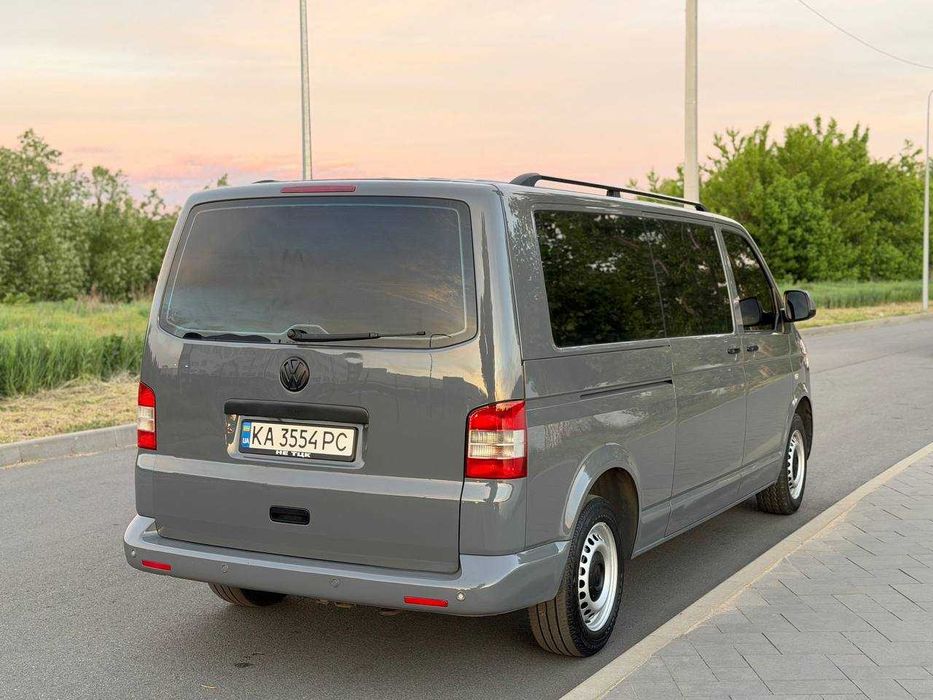 Volkswagen Transporter T5 GP 2010 рік 2.0 дизель 103kw