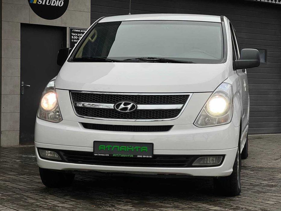 Hyundai H-1 2012