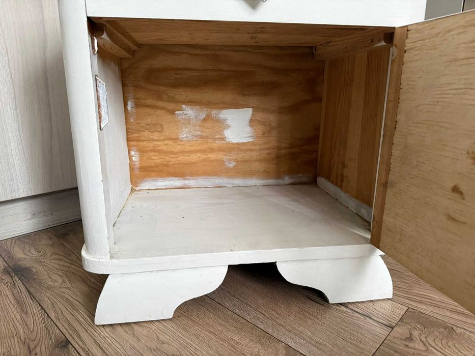 Dwa stoliki nocne - lata 50 art deco