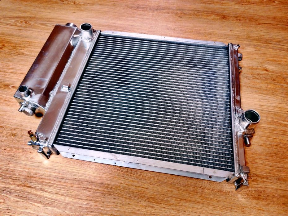 Radiador BMW E36 3 Serie 318i 320 325i Z3 M44 M42 MT de 1997 a 2002