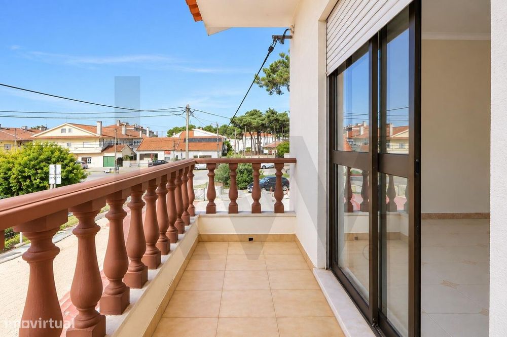 Apartamento T3 em Pinhal de Frades - Arrendamento