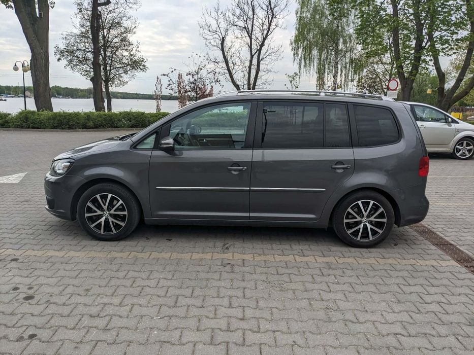 VW Touran 2010/ 2.0 TDI DSG/ wersja Highline