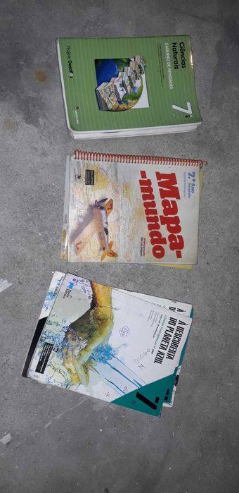 Cadernos atividades64729663818241122