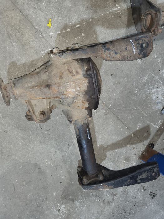 Diferencial traseiro mitsubishi L400