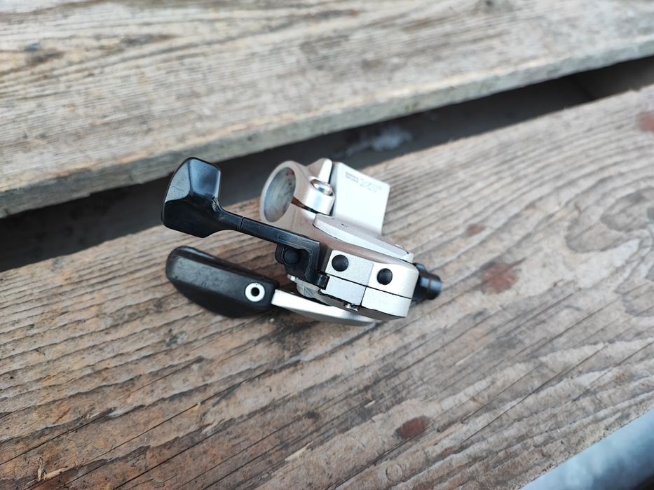 Prawa manetka rowerowa Shimano Deore XT M750 9s Retro MTB