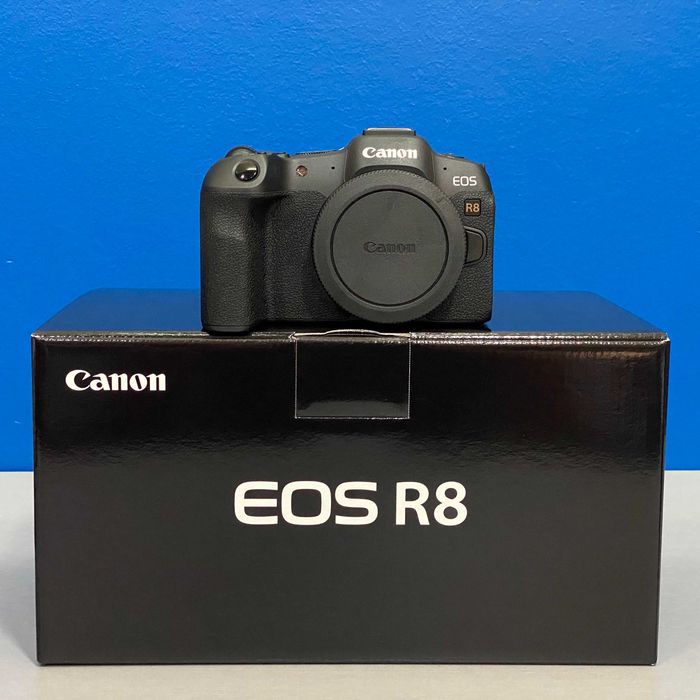 Canon EOS R8 (Corpo) - 24.2MP - NOVA - 3 ANOS DE GARANTIA