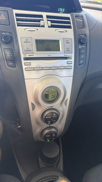 Toyota yaris1.4 disel 2006