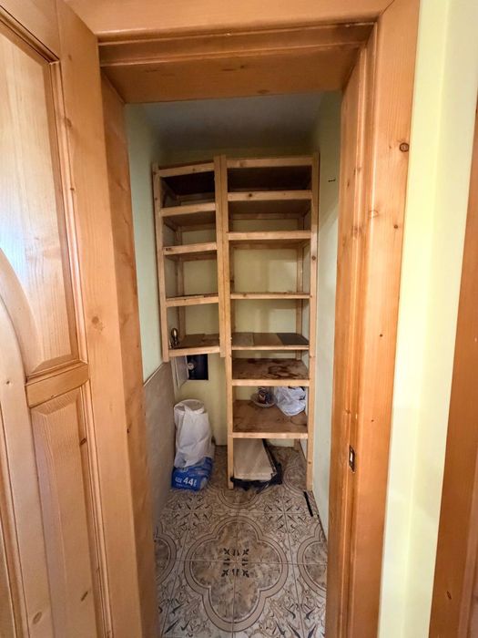 Продаж 2-кім квартири з ремонтом - More